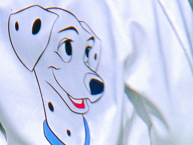 مجموعة محدودة الإصدار من دار جيڤنشي وديزني  مستوحاة من فيلم Dalmatians